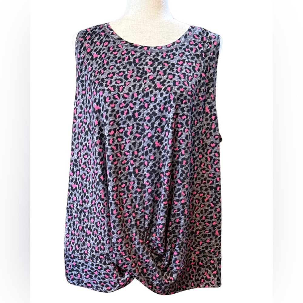 Chic Leopard Print Sleeveless Tank Top